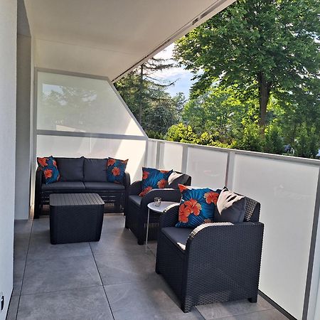 Апартаменты Modern White Kollataja 7A Колобжег Экстерьер фото